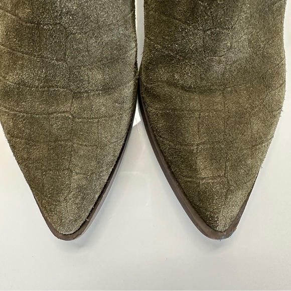 Steve Madden Audience Olive Boot 8.5 Croc Embossed Suede Block Heel Pointy Toe - Picture 9 of 11